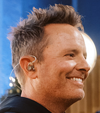 chris-tomlin-2021-11-23.png