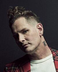 corey-taylor_photo-credit-pamela-littky-2023-04-27.jpg