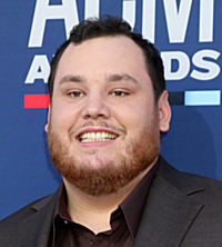 Luke-Combs.jpg