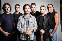 PearlJamWideUsePortraitColorCreditDannyClinch1.jpg