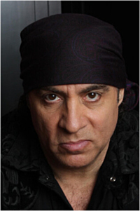 steven-van-zandt-2021.jpg